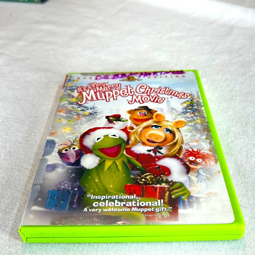 🌞 It’s a Very Merry Muppet Christmas Movie on DVD